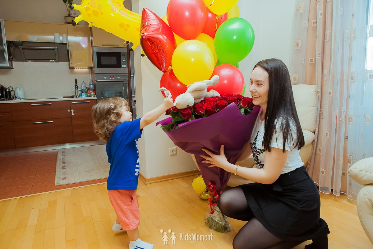 Семейный праздник дома (3) - детский фотограф Сергей Шевченко - kidsmoment.ru