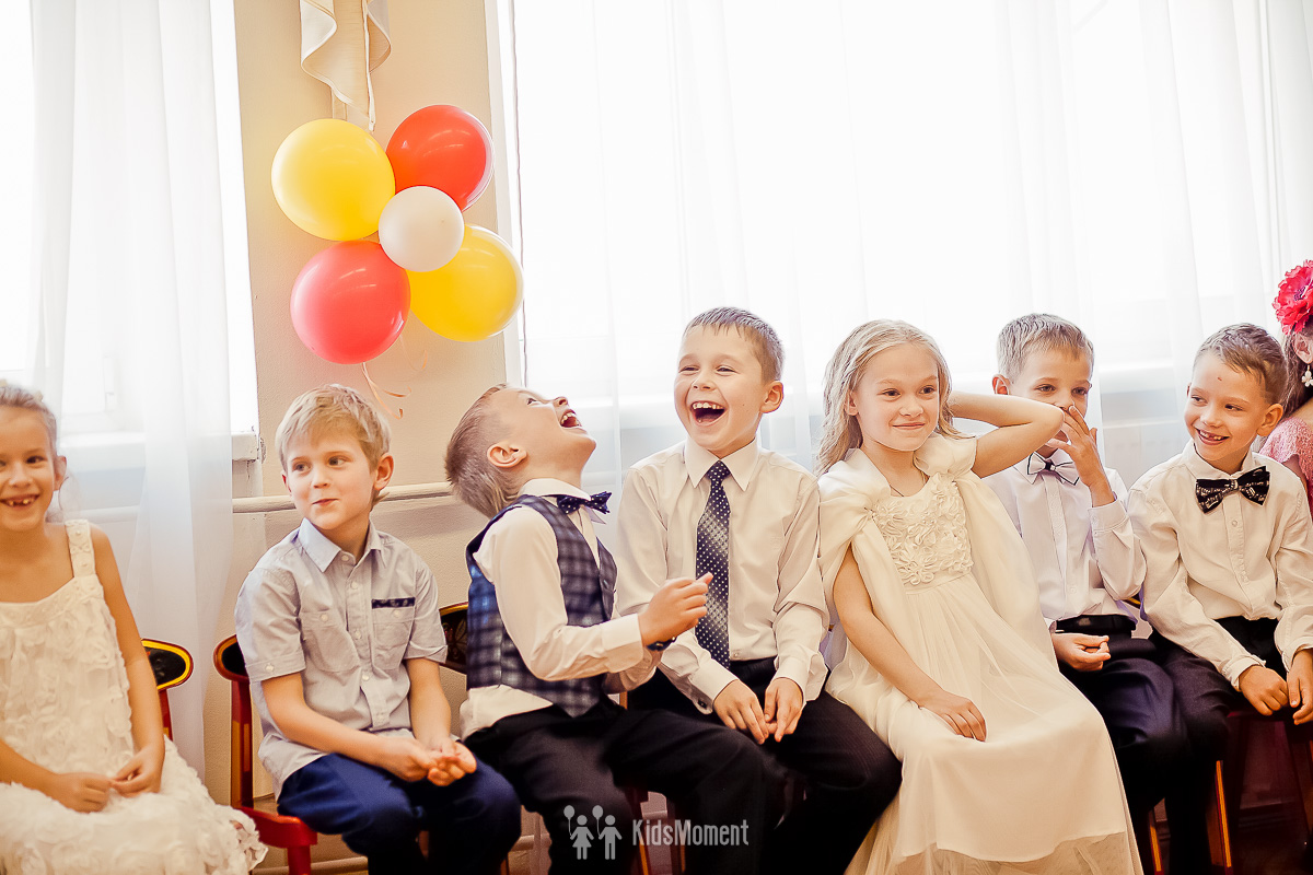 Фотограф в детский сад на утренник - детский фотограф - kidsmoment.ru (3)