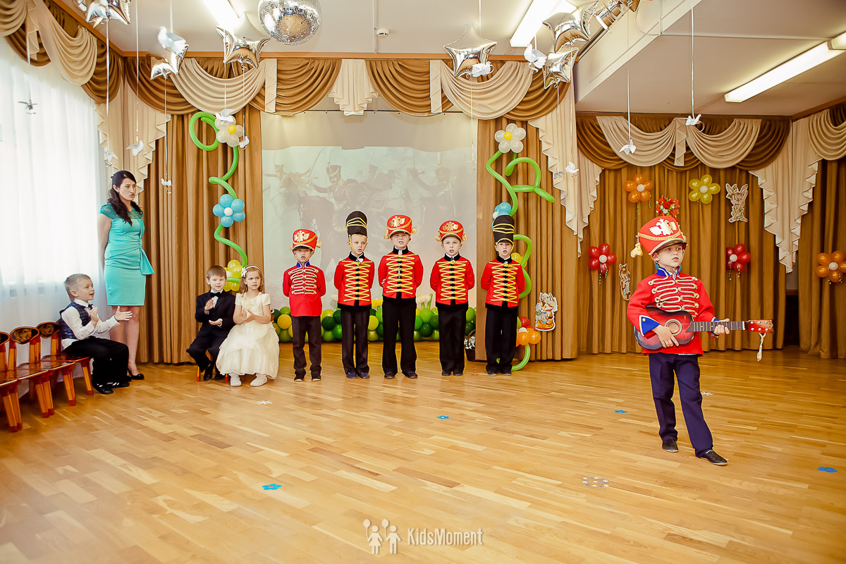 Фотосъёмка утренника - фотограф в детский сад - kidsmoment.ru (19)